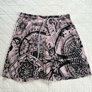 SHEIN Men's Pink and Black Paisley Mandala Drawstring Summer Shorts - Size M